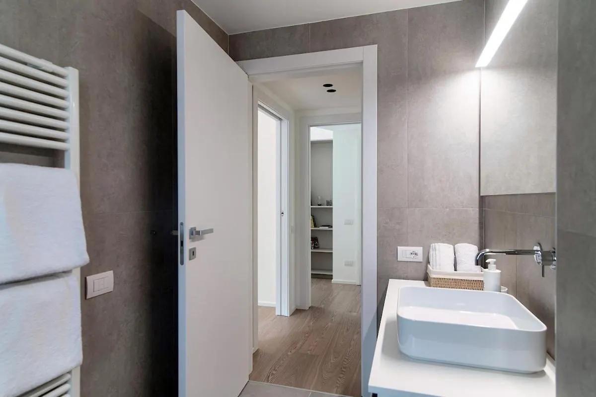 Magnolia Suite, A Due Passi Dal Lago Como